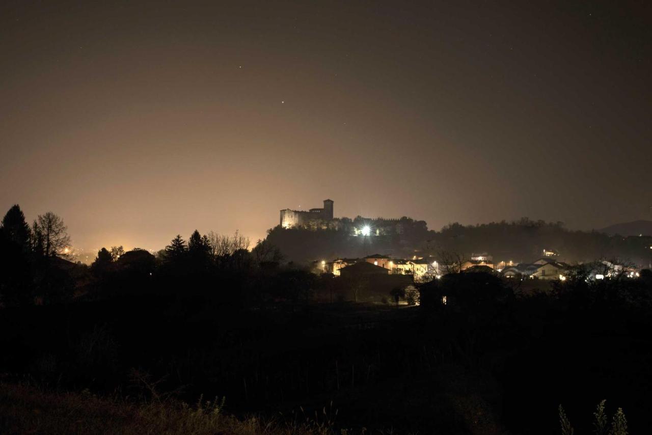 Cascina Canee Angera Bagian luar foto